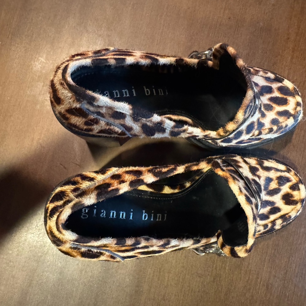 Gianni Bini Dyed Calf Hair Leopard Print Women Shoes size 9.5M - Picture 6 of 10
